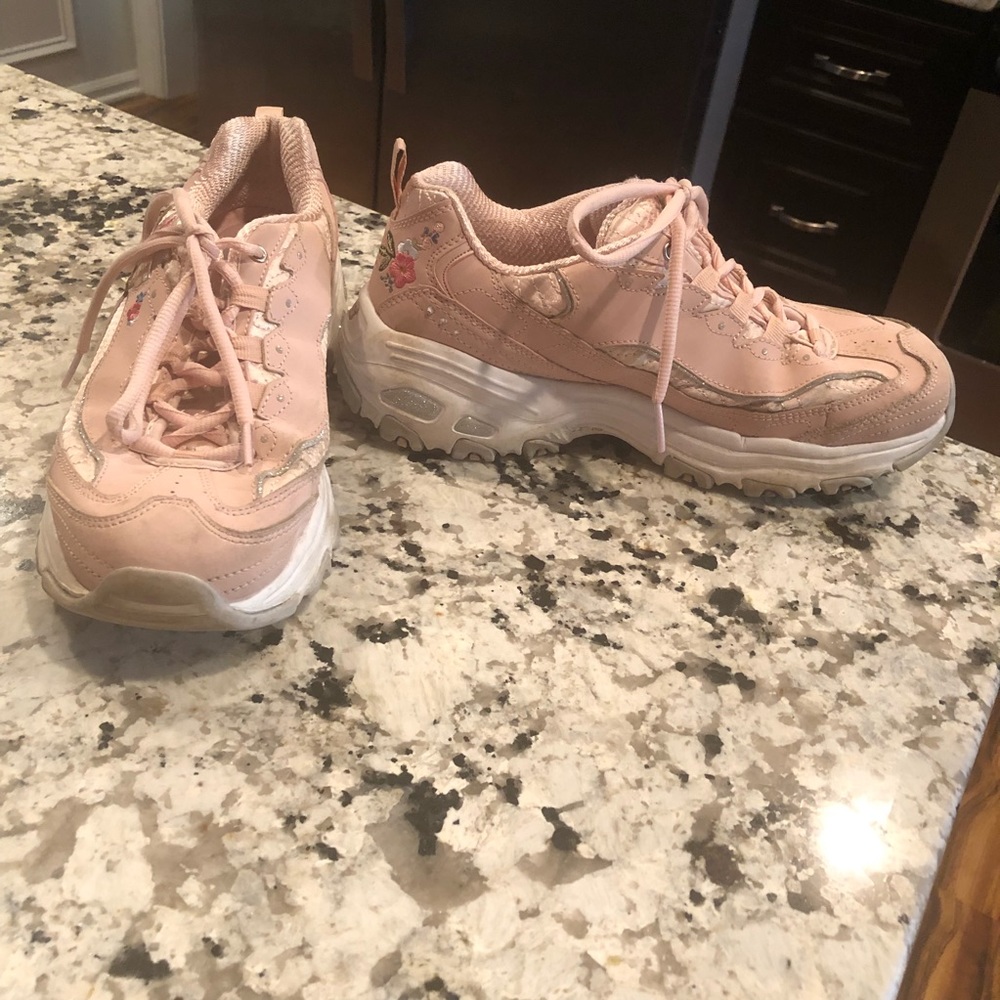 Skechers D'Lites Blossoms Sneakers 11977 Size 8.5